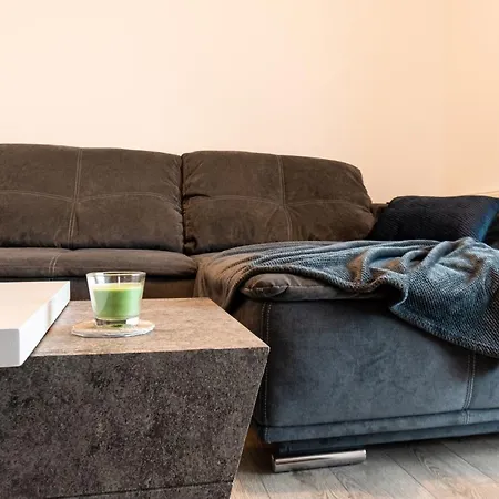 Lake View Apt W/ Balcony, Amazing View Over The Lake & Free Parking Near Iulius Mall Apartamento Cluj-Napoca